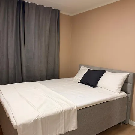 Gardermoen Airport, 5min Sand (Hedmark)